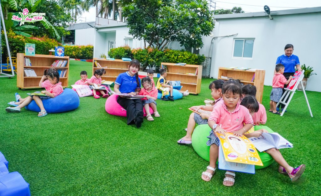 Ngày hội đọc sách tại Trường Mầm Non Hoa Hồng Nhỏ 8