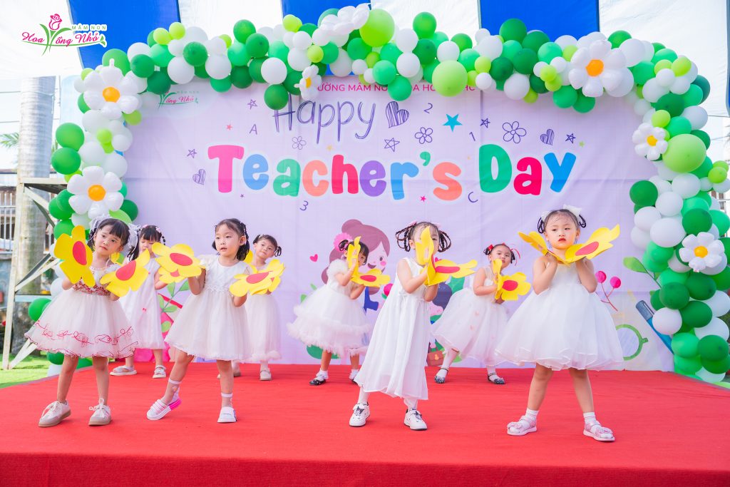 Trường Mầm Non Hoa Hồng Nhỏ